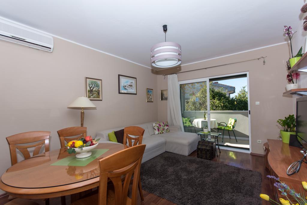 Apartmani Mm Trogir Bagian luar foto