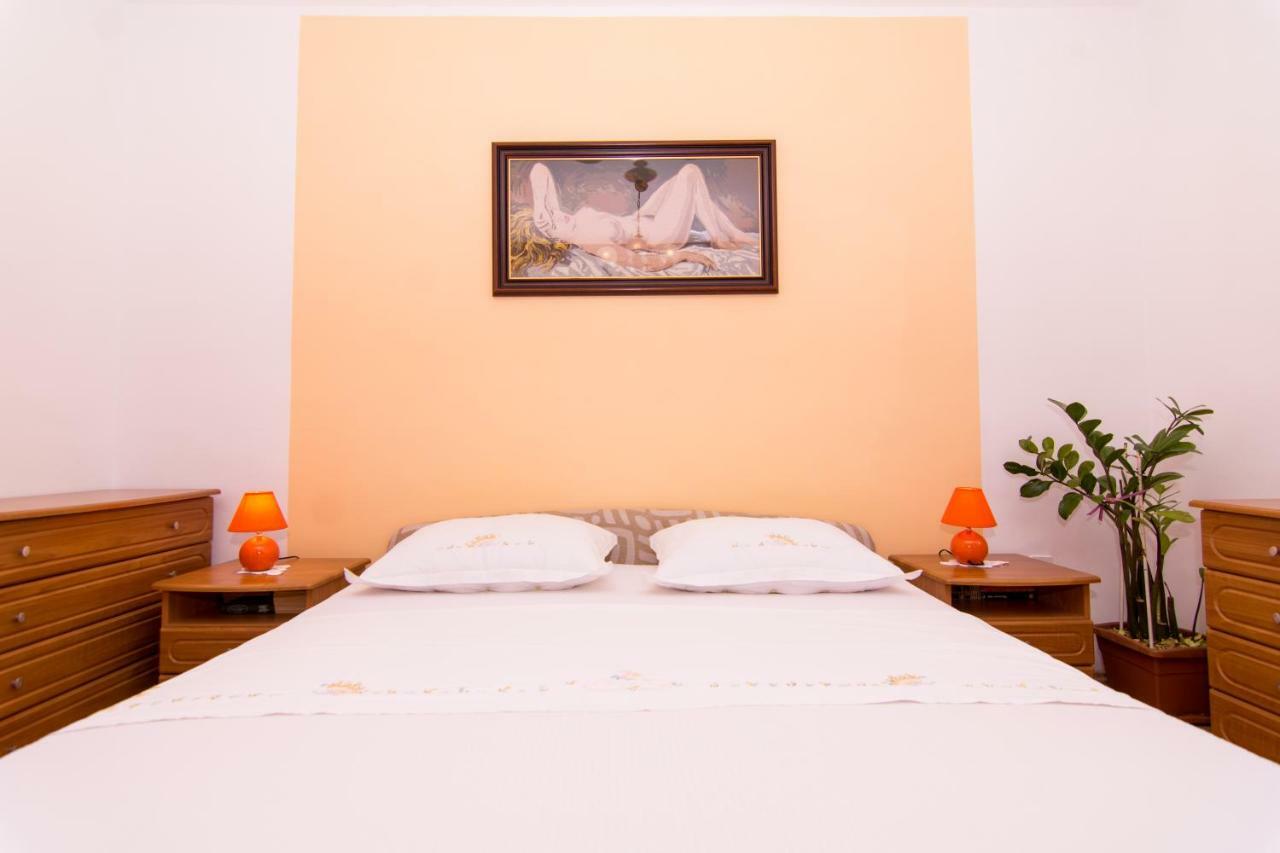Apartmani Mm Trogir Bagian luar foto